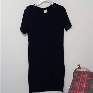 H&M form fitting black dress!